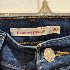 Levi’s 314 Shaping Straight size 30 length 34 long tall